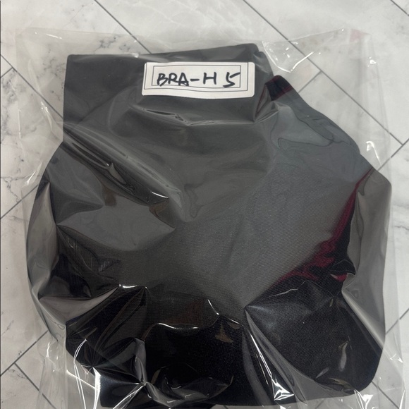 NWT Cacique Lane Bryant Womans Full Coverage Bra Black UNDERWIRE 42DDD - Picture 10 of 10